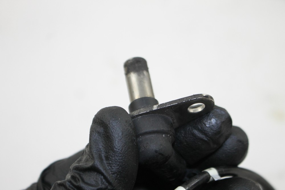 13 Triumph Speed Triple R ABS 1050 Front ABS Speed Sensor