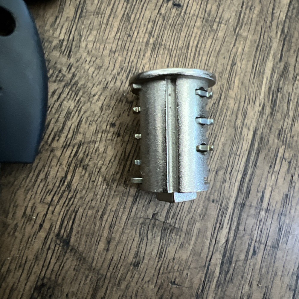 Cyber Lock M1 CC Replacement Cylinder With 2 Keys Random Codes