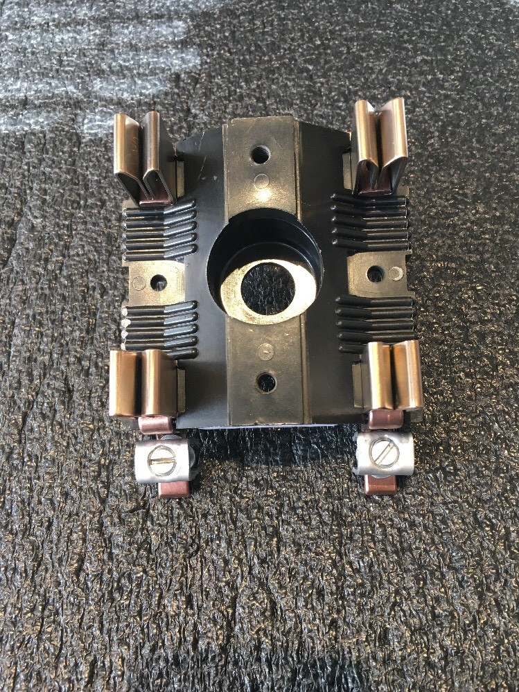 BROTHERS B MULTI METER SOCKET KIT 100A RECONDITIONED OBSOLETE.