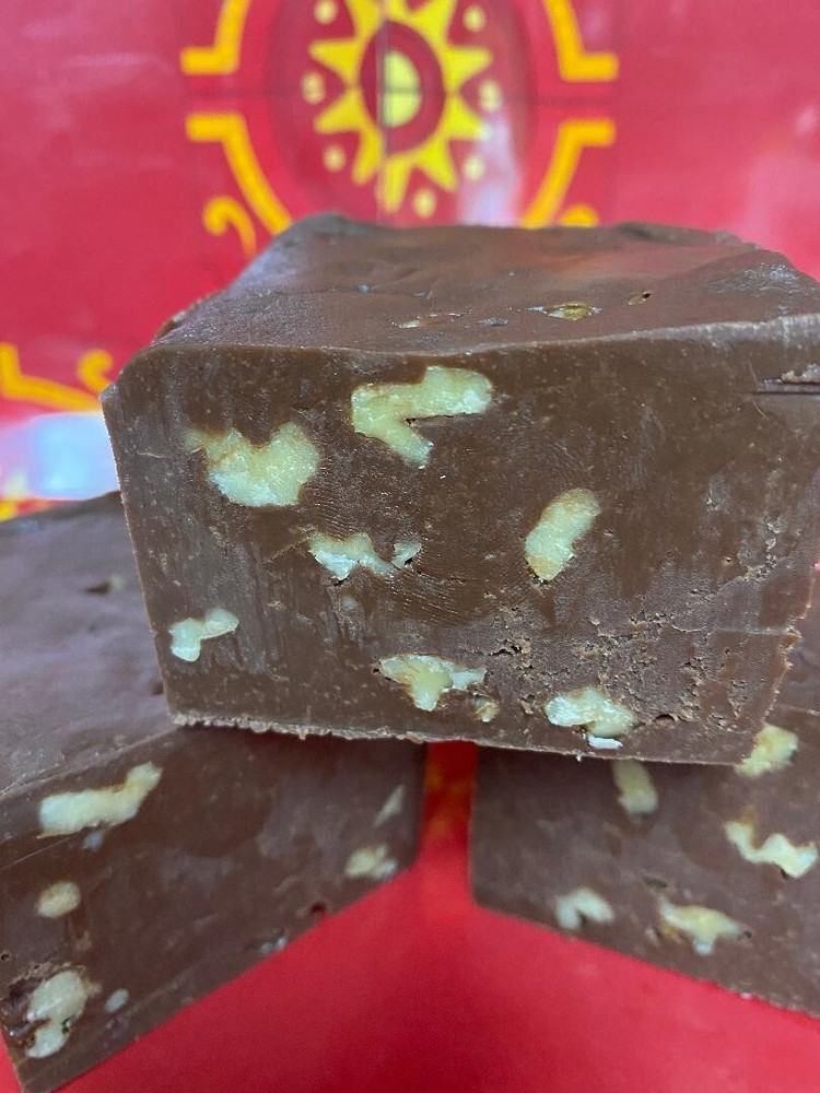 Chocolate Walnut Fudge 1/2 pound