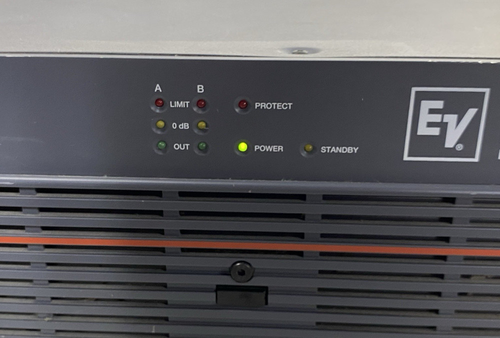 Electro Voice P 1200RT Amplifier Precision Series DSP Controlled