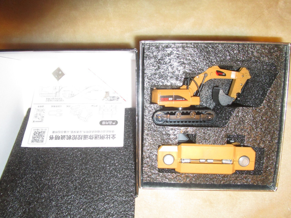 1:64 Simulated Excavator Mini Remote Control