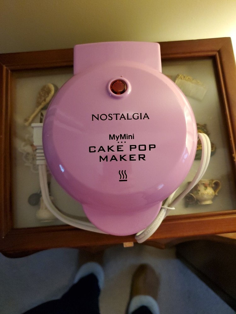 Nostalgia My Mini Cake Pop Maker