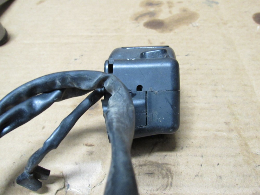 Triumph 1999 Sprint 955 Right Side Kill Switch Start Stop