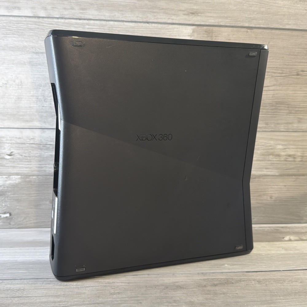 Microsoft Xbox 360 Slim S 4gb Console Bundle 5 Games Controller And Cords