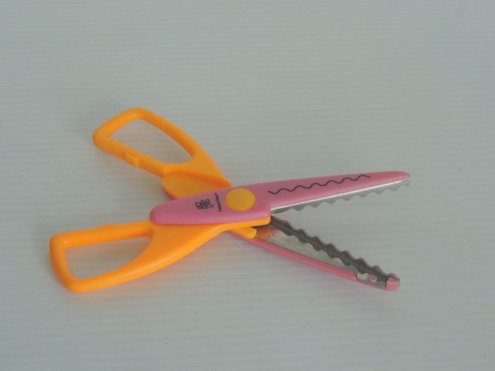 Provo Craft Scrapbooking Scissors,