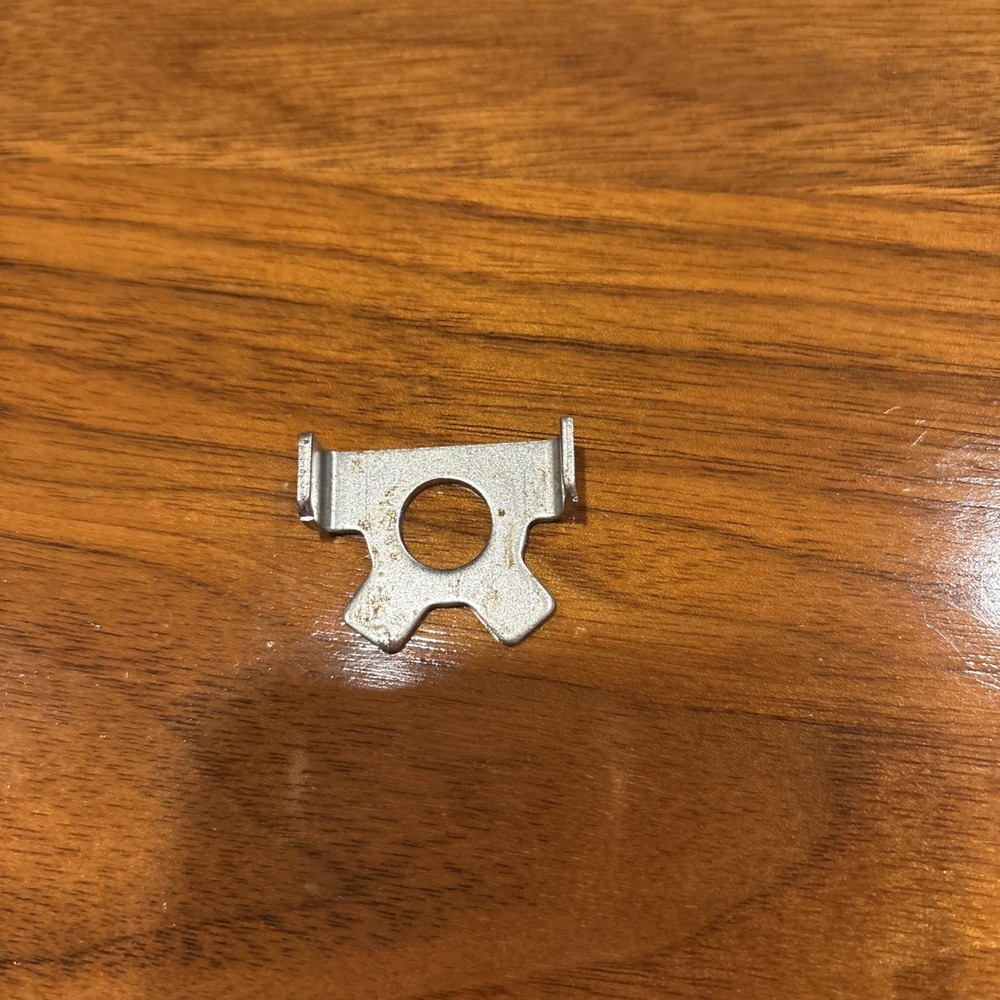 12 NOS CUMMINS OEM LOCK PLATES 3914708