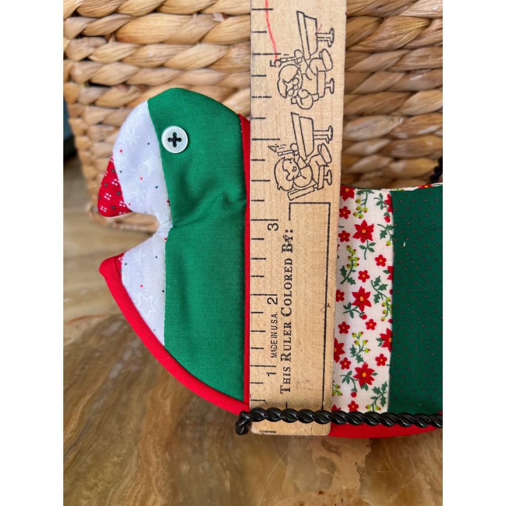 Red & Green Bird: Tea Pot Mit