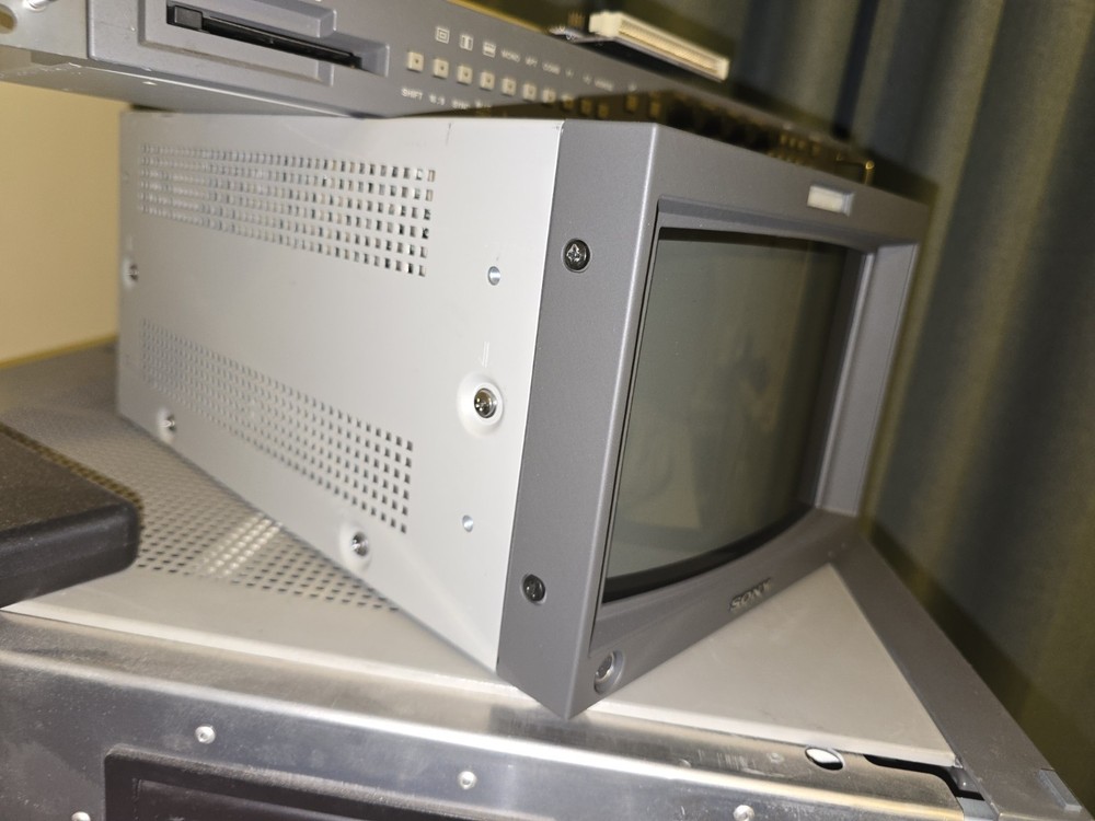 Bezel MASK 4:3 Sony BVM D9H5U D9H1 (READ)