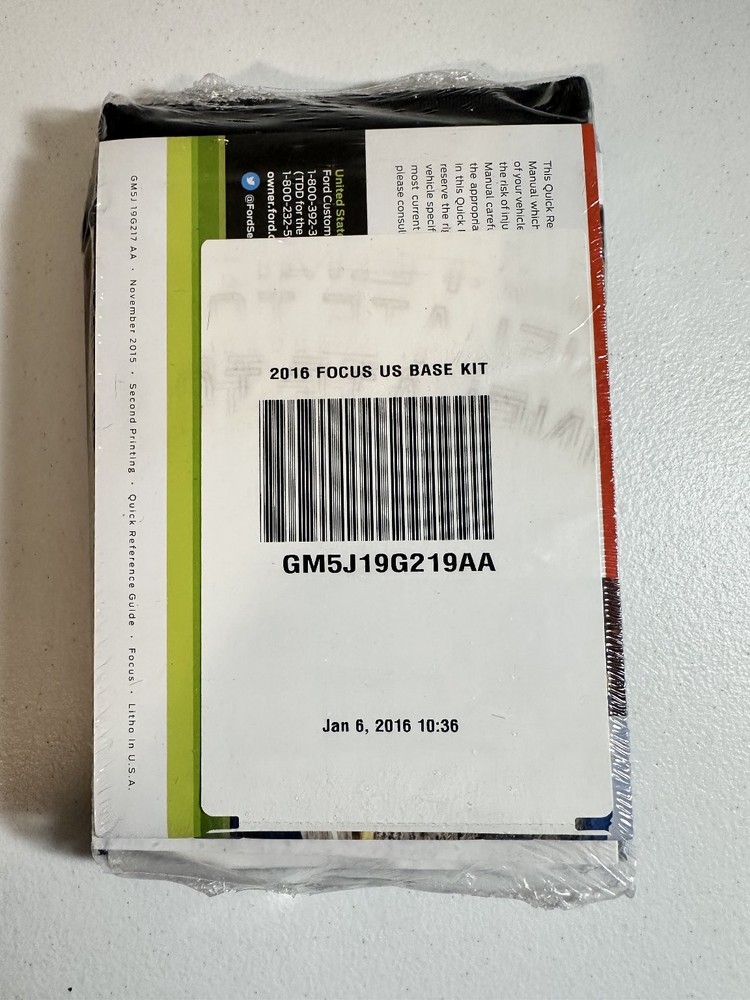 2016 Ford Focus Owner's Manual Set OEM