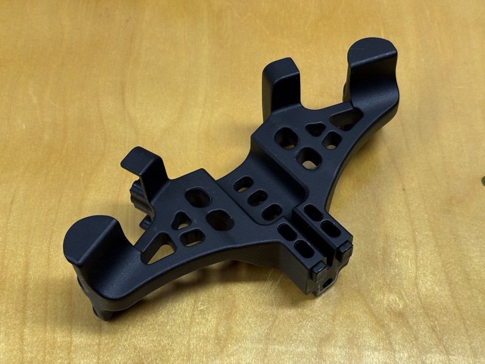 Bowtech Stryker Strykezone 380 Riser