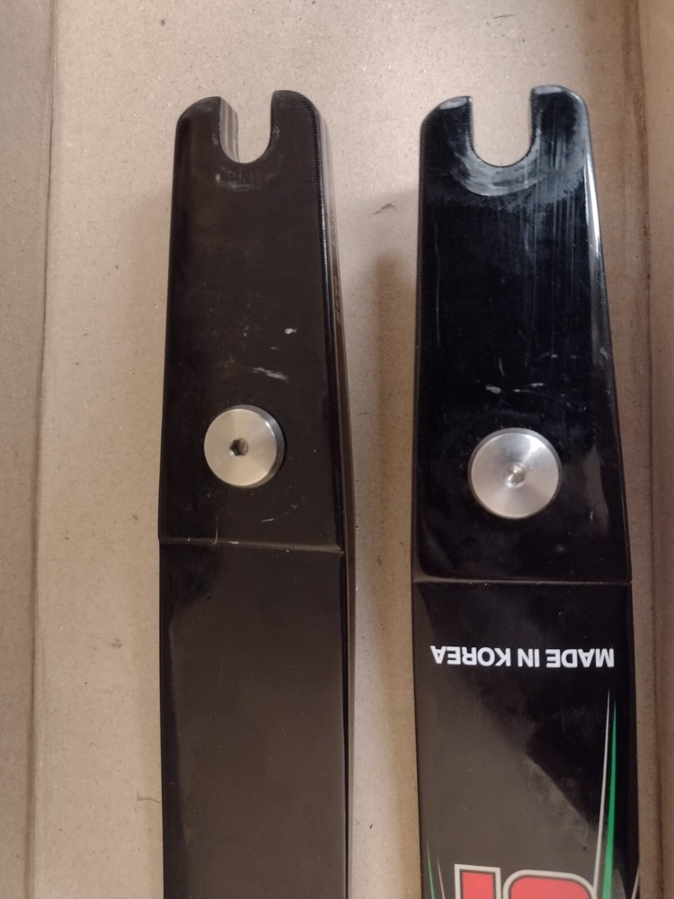 Samick Impress-C ILF Limbs Short 28lb USED