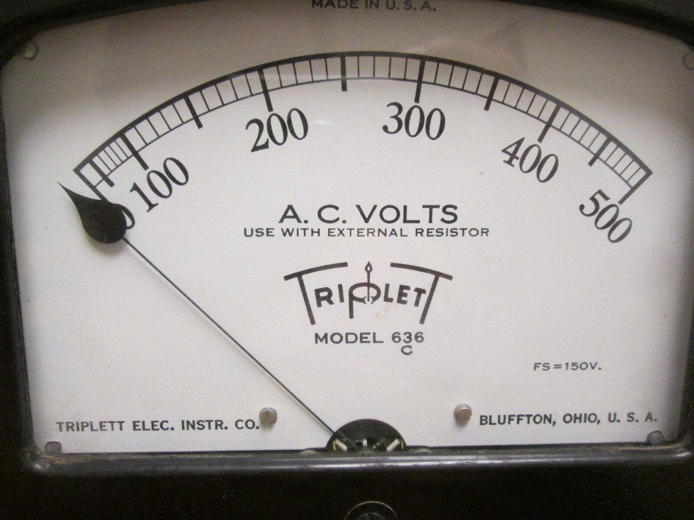 Triplett AC Volt Meter 636 Range: 0-500V Used