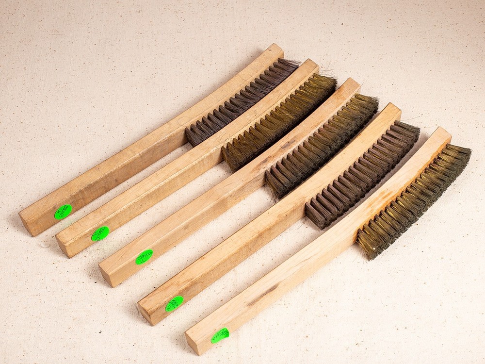 Single Brass Bristle Brush 1" x 6" x13"