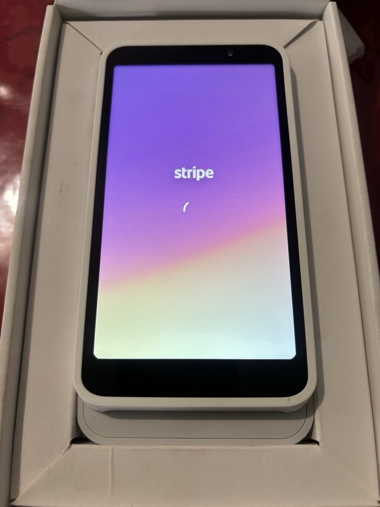 POS Card Reader. Brand New Sealed Stripe Reader S700 white