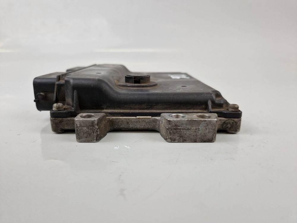 Suzuki Swift I 2008 Engine Control Module ECU 3392073KM kW BVV1814