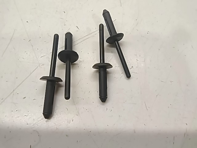 Rivet-Plastic, R-Lock, .197 Dia - 2000 POLARIS NOS