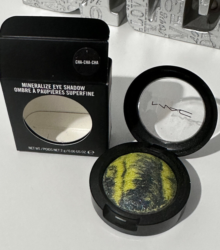 MAC Mineralize Eye Shadow CHA-CHA-CHA