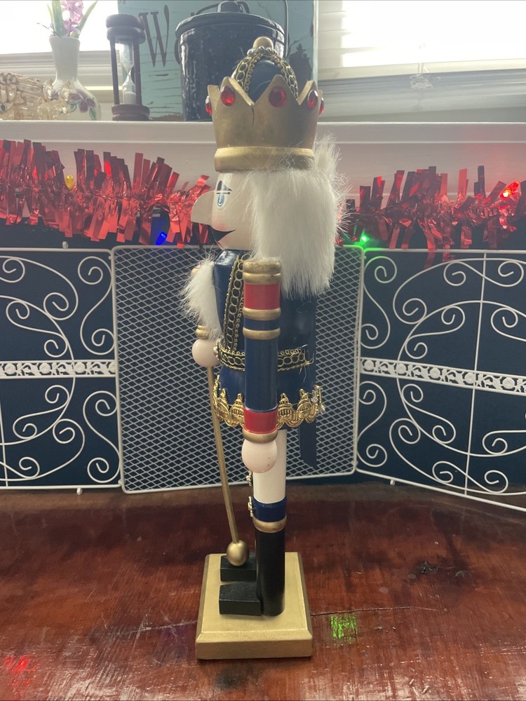 Nutcracker King 15”