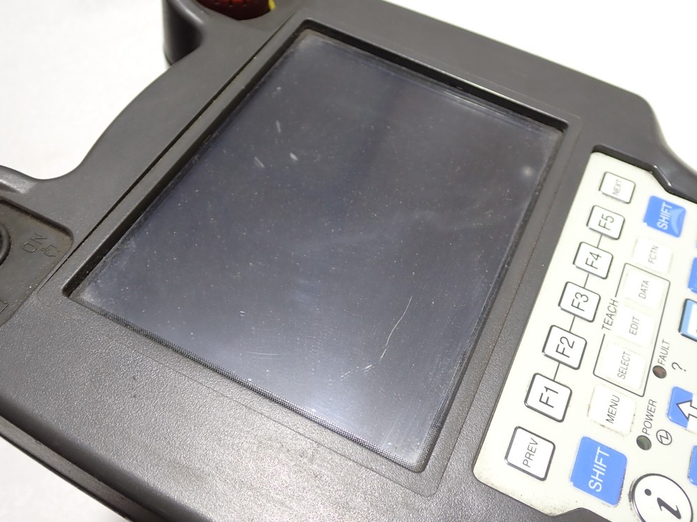 A05B-2255-C105#EAW FANUC PENDANT USED