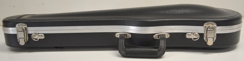 USED STRUNAL 3/4 SIZE VIOLIN CASE