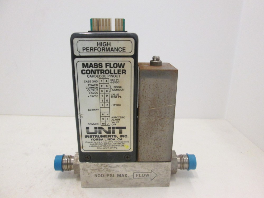 Unit UFC-1100, Mass Flow Controller MFC, HCL, 1 SLM, Used