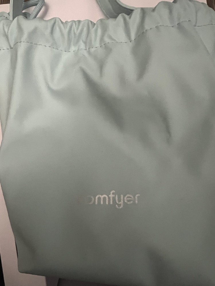 Comfyer Hands-Free Heated Breast Pump 2 Pack App Control *read description*