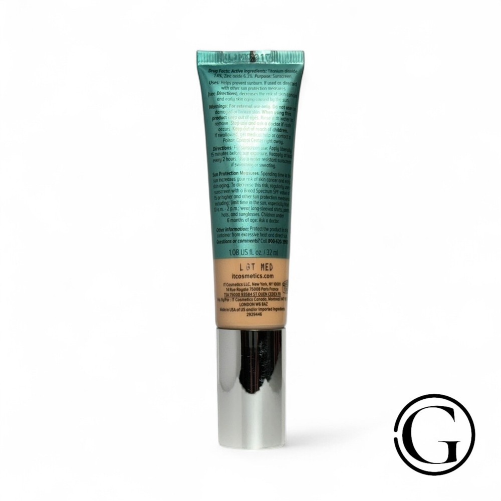IT Cosmetics CC+ OIL FREE MATTE Pore Minimizing FULL Coverage Cream LIGHT MEDIUM
