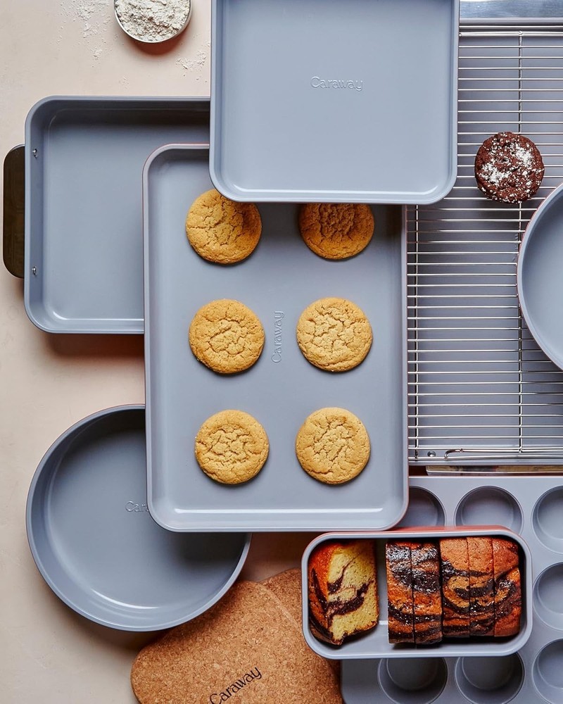 Caraway Non-Stick Ceramic Baking Sheet- Medium (15" x 10")