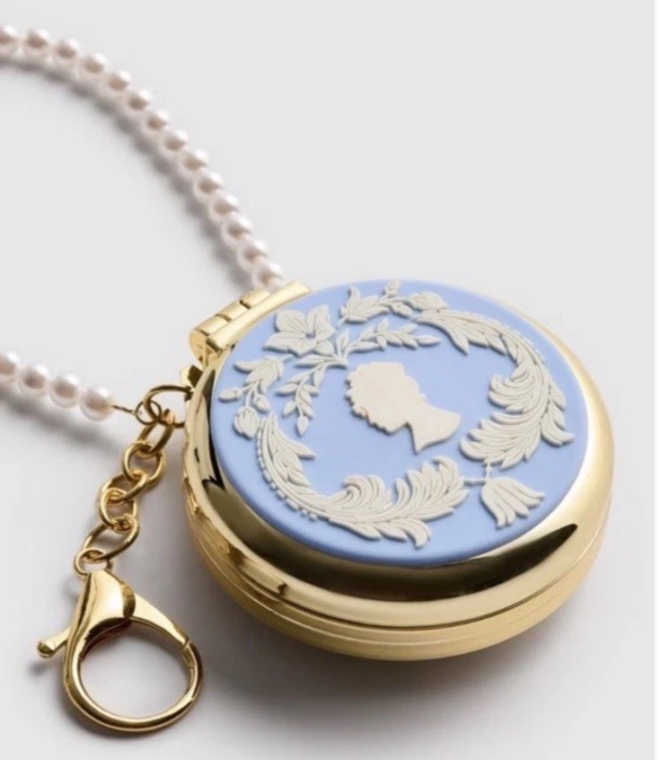 Primark Bridgerton Viral Makeup Compact Mirror