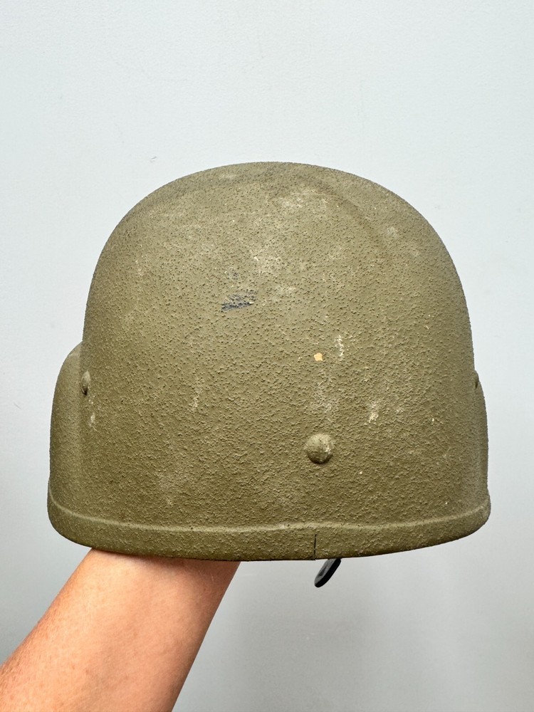 ORIGINAL US ARMY ISSUE PASGT COMBAT HEL MET - LARGE