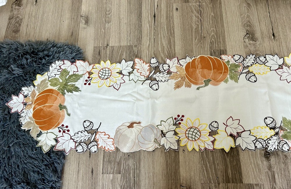 Beautiful Dining Table Fall Theme Runner 71 X 90 With Scalloped Edges