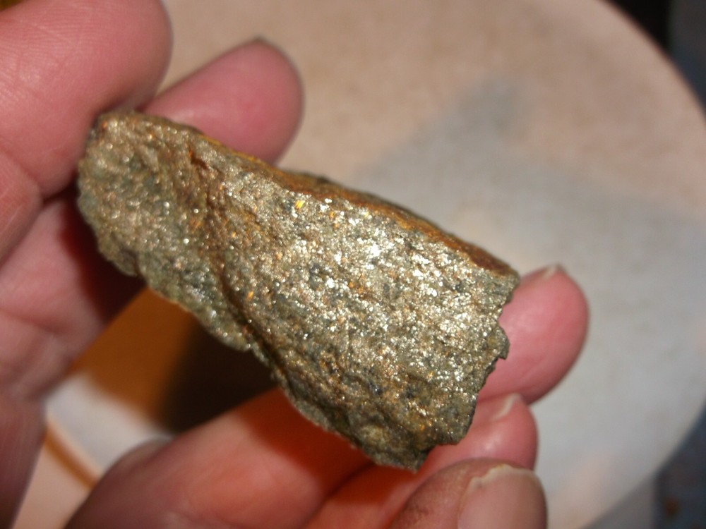 Gold, silver, copper, 61 grams samples ,ore high grade .