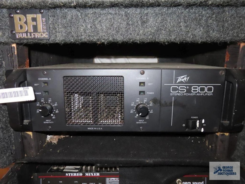 Peavey CS 800 Stereo Power Amplifier