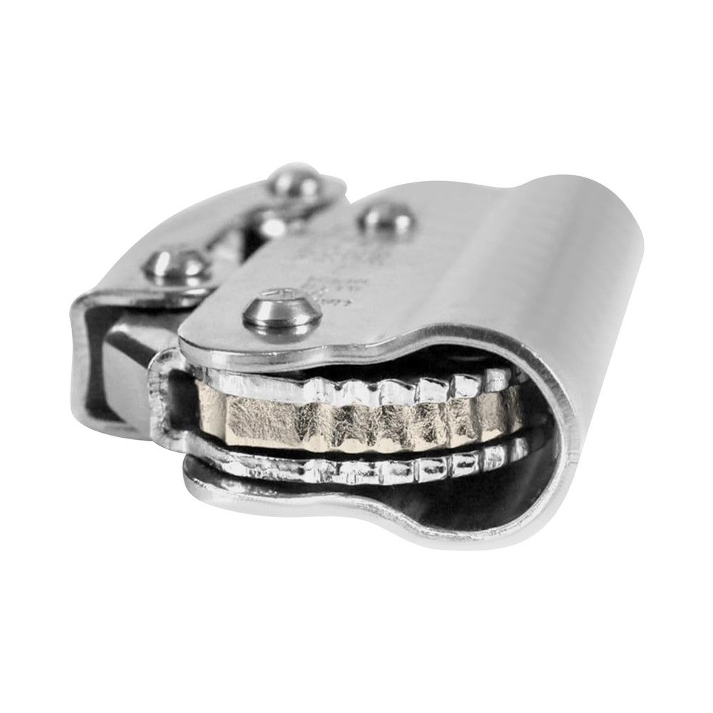 High-Strength Self-Locking Climbing Device for Fall Protection Safety