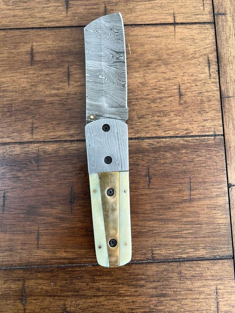 CUSTOM HANDMADE DAMASCUS COLORED CATTLE BONE HANDLE FOLDING KNIFE W/ SHEATH 29
