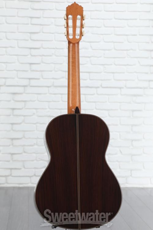Alhambra Linea Professional Classical Guitar - Natural