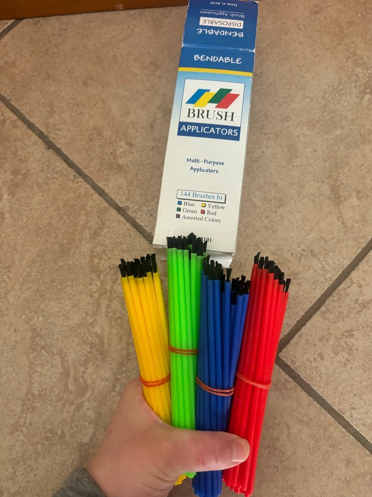 OPENED IN SIMLAB Henry Schein 8101-A Bendable Applicator Brush