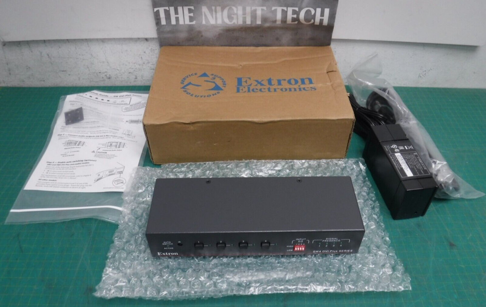 Extron SW4 DVI Plus Series Switcher