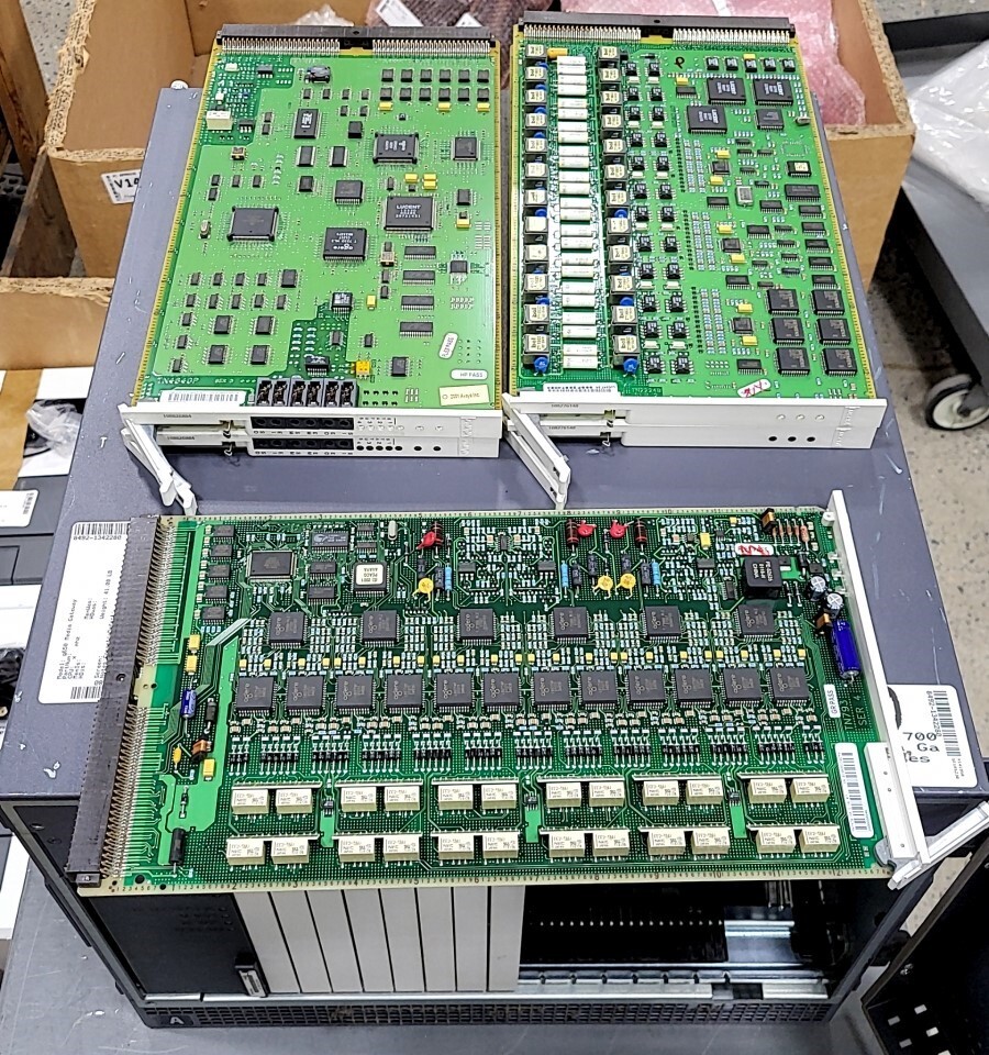 Avaya G650 Media Gateway Phone System Network Chassis SEE NOTES