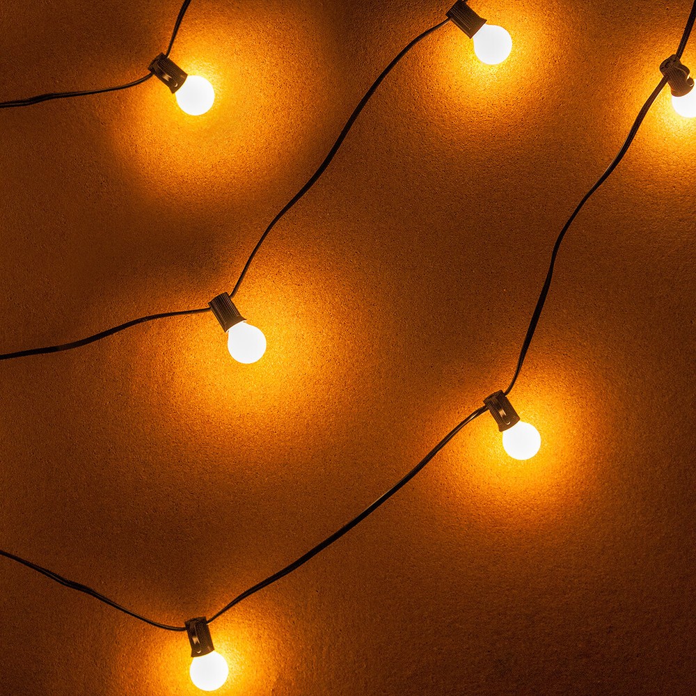 10'-50' Black Patio Light Socket Stringer, 12" Spacing, E12 Sockets, 8A, SPT1