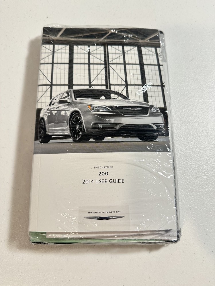 Chrysler 200 2014Owner's Manual Set