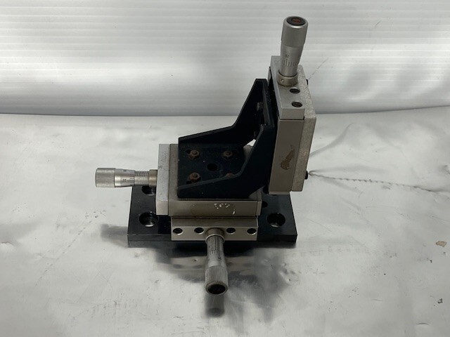 KLINGER MICRO-CONTROLE XYZ STAGE