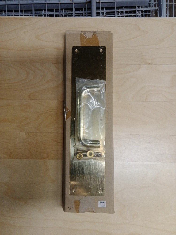 7014-605 3.5x15 Pull Plate