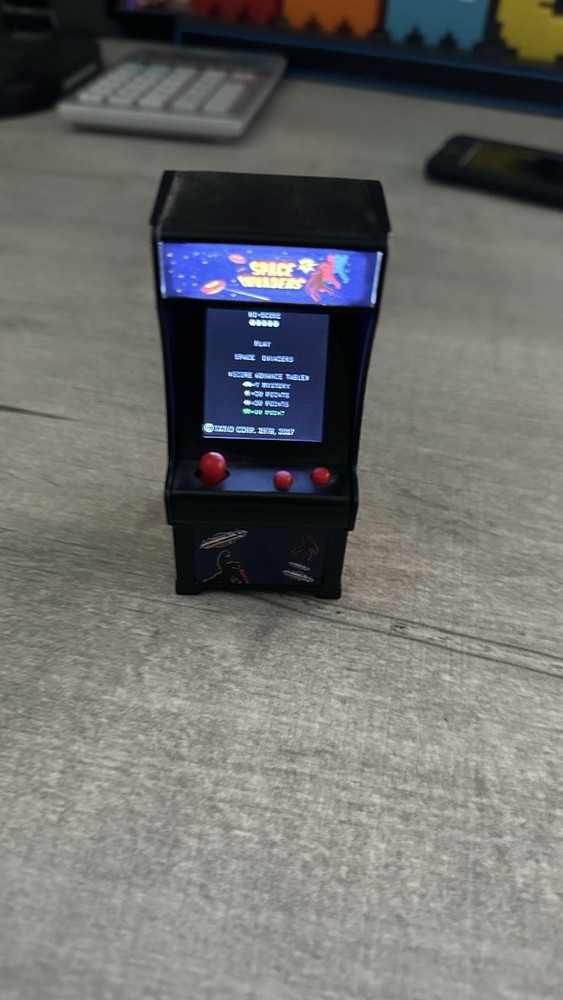 Space Invaders TinyArcade Game by Bandai Namco -Tested Works