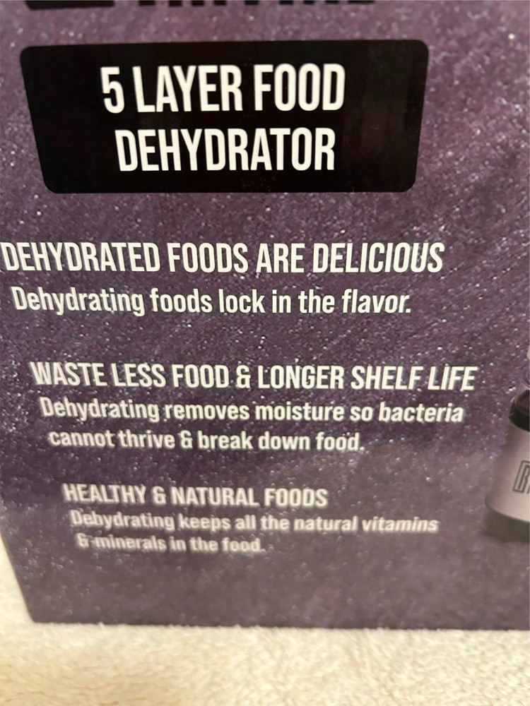 ROBERT IRVINE -- 5 LAYER FOOD DEHYDRATOR -- NEW