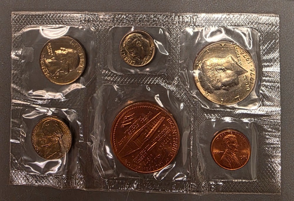 1991-D Official US Mint Souvenir Set with Envelope.