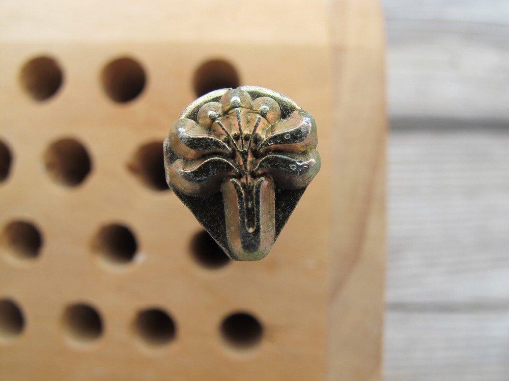 Vintage Basic Tool USA Full Handle Flower Stamp Leather Tool Number 34