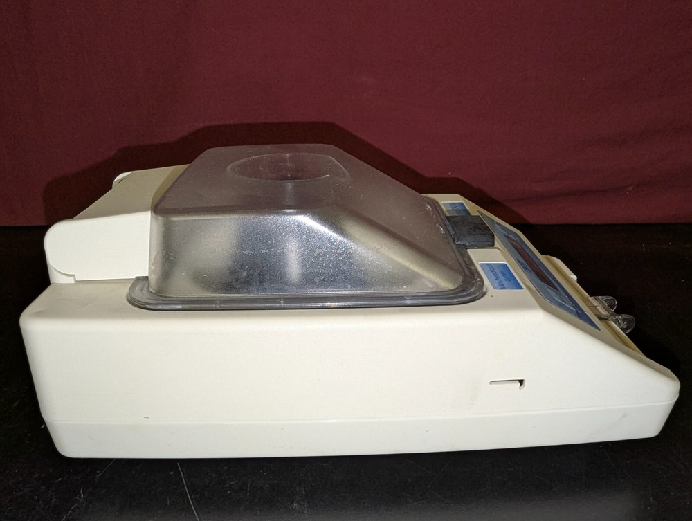 Seperation Technology STI HemataSTAT-II 100-100 Microhematocrit System Microfuge