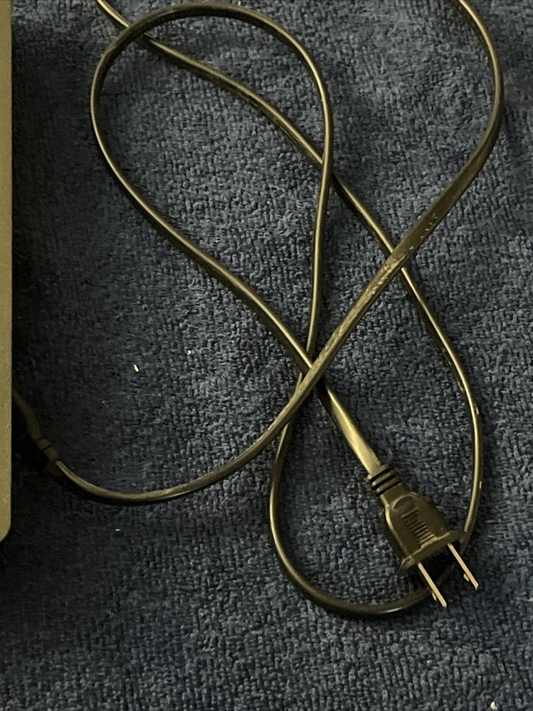 ps4 1tb bundle 2 Controllers All Cords And Multiple Games